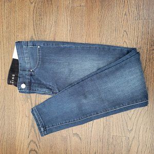 White House Black Market Mid-rise Jeggings